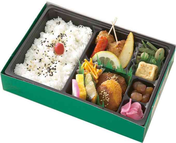 行楽弁当（みそかつ入り）