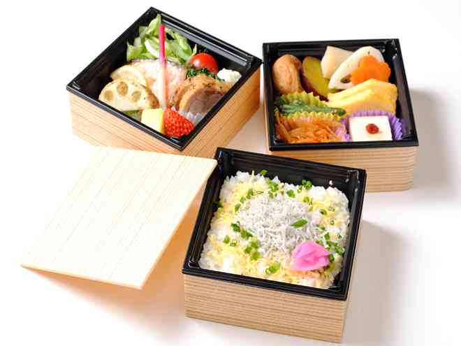 三段弁当（釜揚げしらす）　