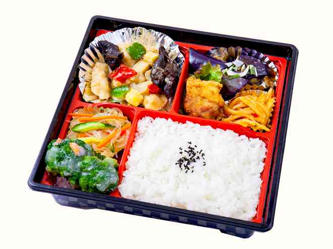 鶏肉の黒胡椒炒め弁当