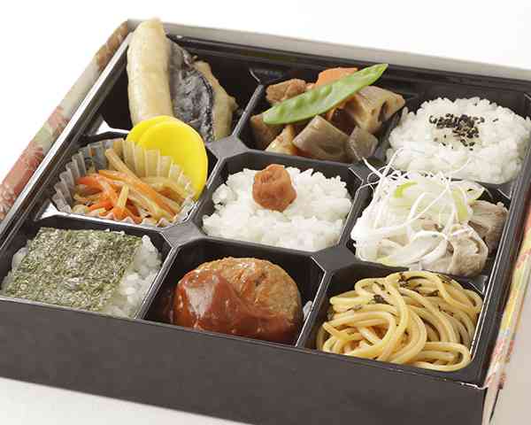 和洋折衷　彩小割弁当