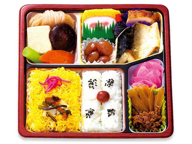 夕紅葉（ゆうもみじ）　寿司和風弁当　 200ｍｌパック茶付