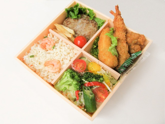 チーズインハンバーグとミックスフライ弁当
