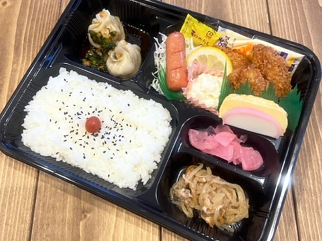 カキフライ折衷弁当