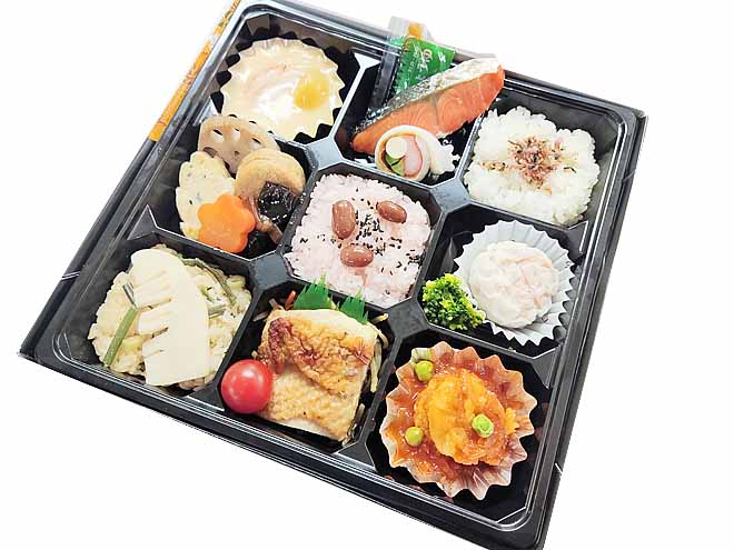 彩り９マス弁当