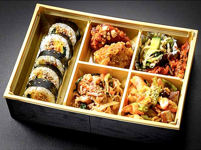 海鮮ポックムジャン　韓国弁当