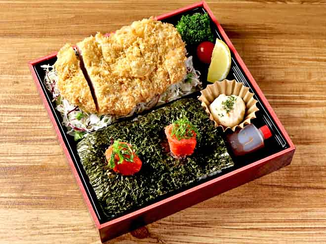 博多明太 ロースカツ海苔弁当