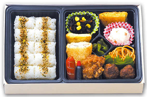 洋風バラエティ弁当  （鶏の唐揚・白身魚フライ・肉団子・カレーコロッケ）200mlパック茶付