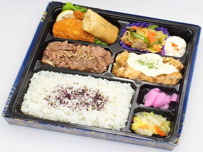 No.121和牛焼肉とチキン南蛮弁当＋お茶小缶