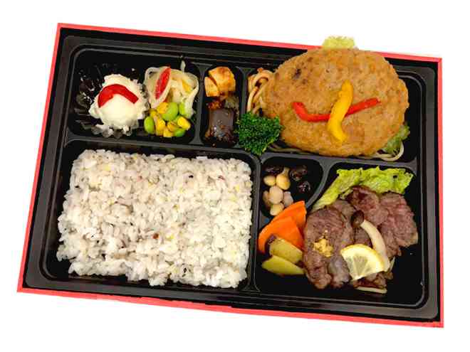 飛騨牛ステーキとデミハンバーグBOX　十六穀米　（500ｍｌペット茶付き）